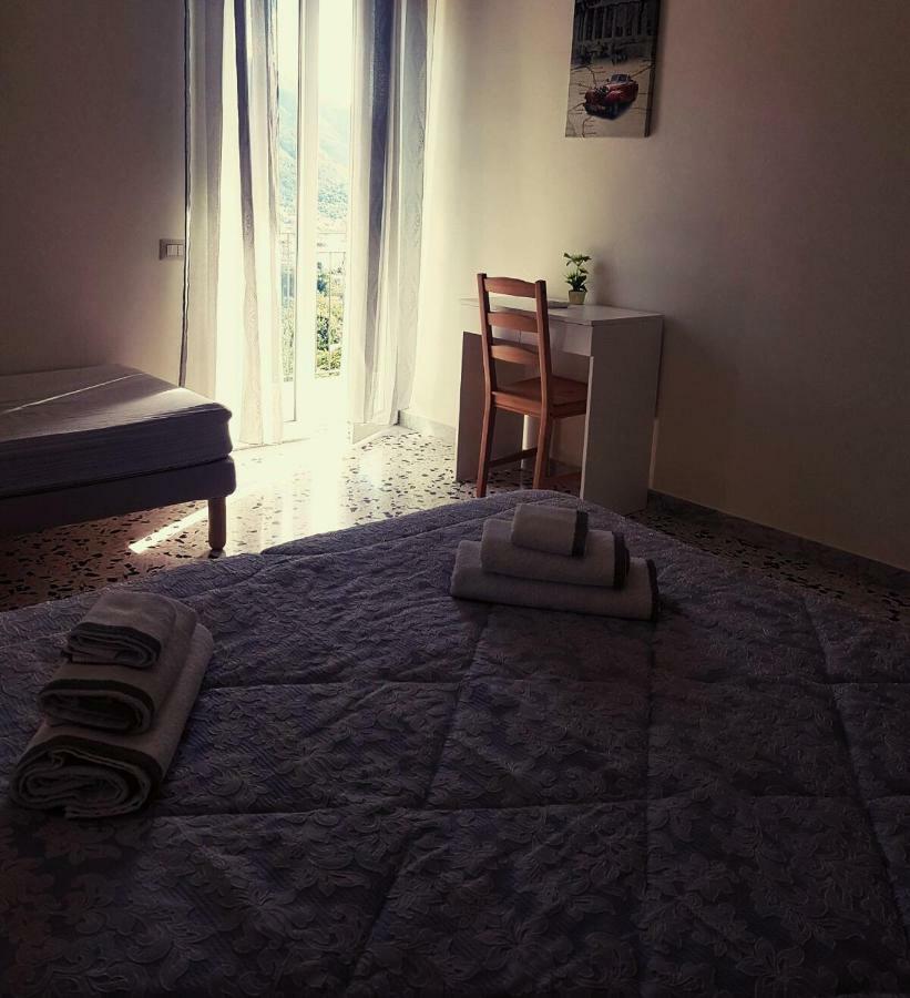 Bed and Breakfast Il Rifugio Sui Due Golfi Gragnano Exterior foto
